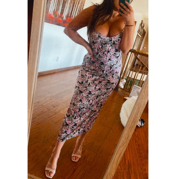 Nookie Dresses & Skirts - Floral maxi dress
